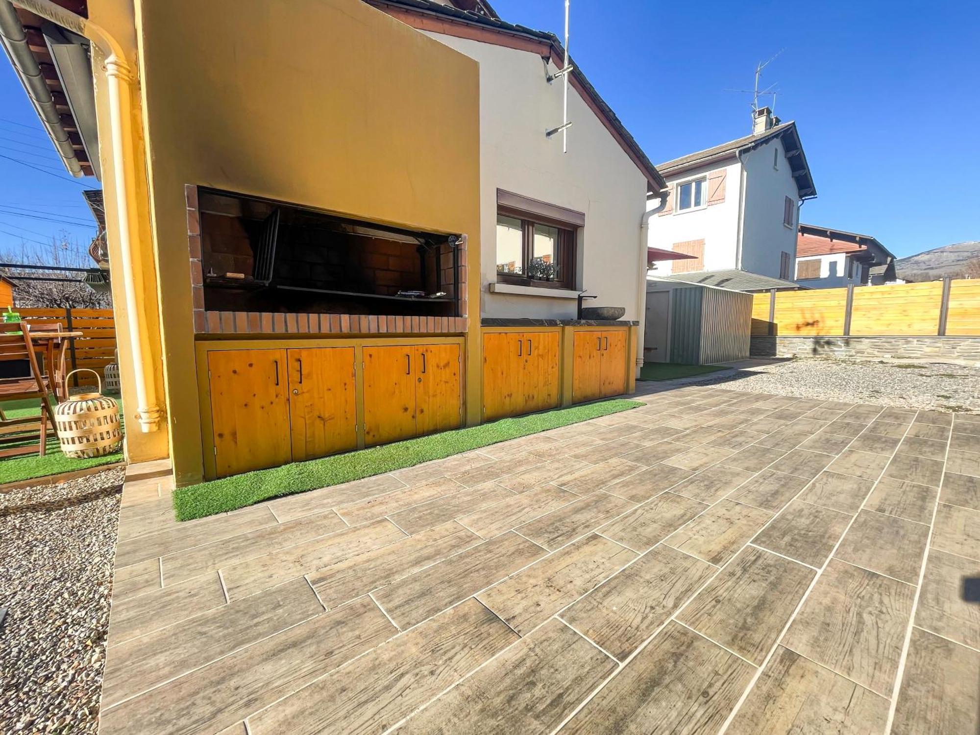 فيلا Bonita Casa. Gran Jardin. Con Wifi. بورغ مدام المظهر الخارجي الصورة